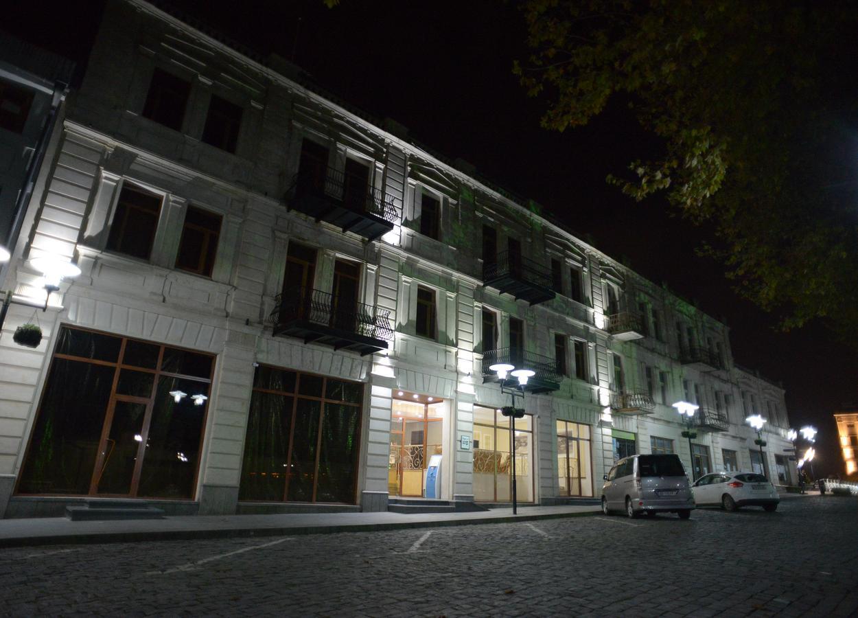Apartment White Bridge クタイシ エクステリア 写真